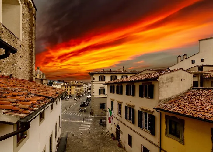 Lussuoso Appartamento In Piazza Del Carmine