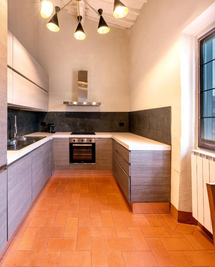 Lussuoso In Piazza Del Carmine Apartamento